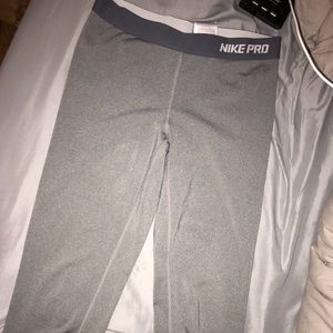 Gray Capri Nike Leggings
